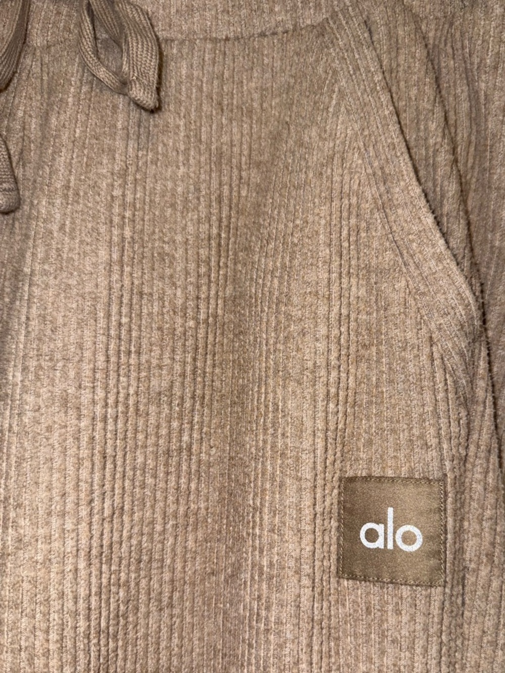 ALO Yoga Muse Sweatpants Large - Picture 4 of 4
